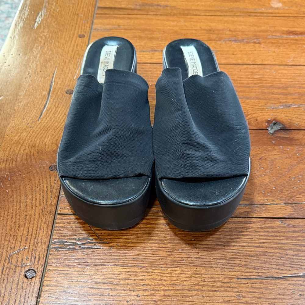 Steve Madden Black Platform Slide Sandals